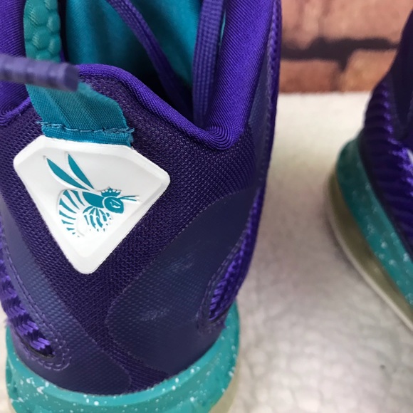 Nike LeBron 9 Summit Lake Hornets Sz 10